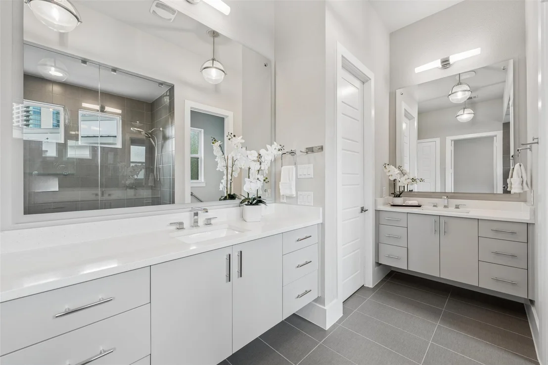 Photo of 7854 Element Avenue