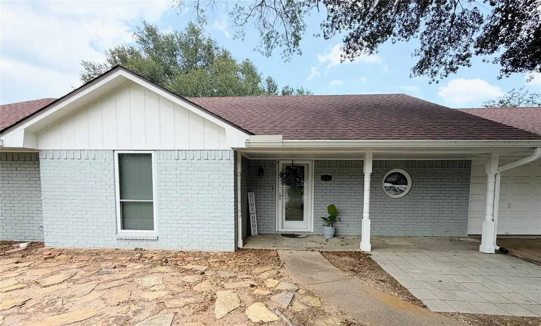 Photo of 1111 Joel Street
