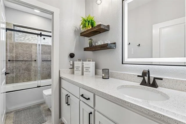 Photo of 5717 Riverside Lane
