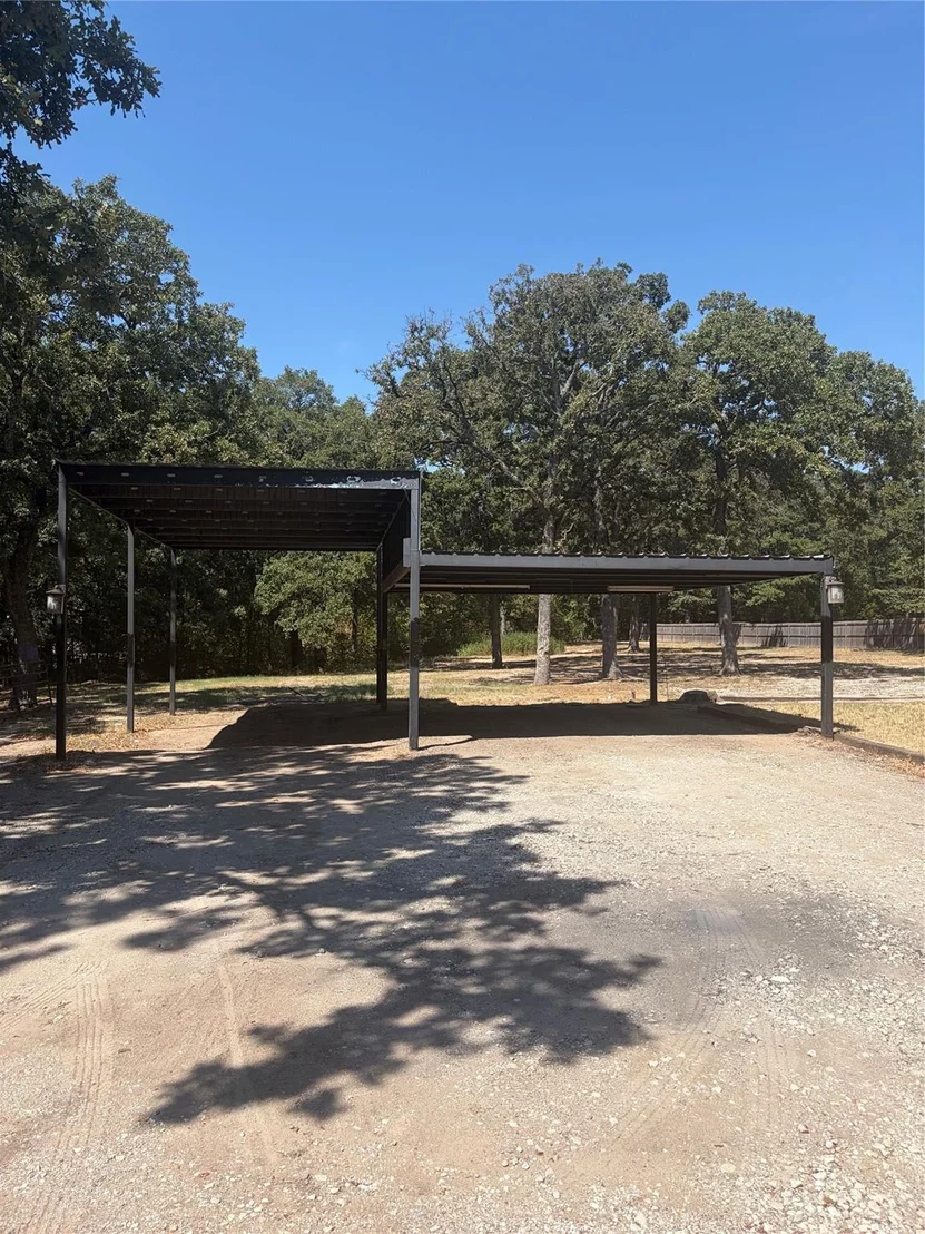 Photo of 6885 County Road 3512 Road