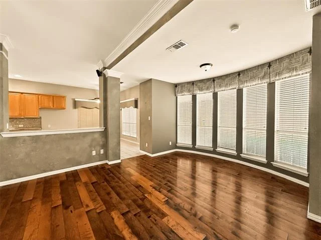 Photo of 2025 Fair Oaks Circle