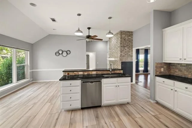 Photo of 10200 Fieldcrest Drive