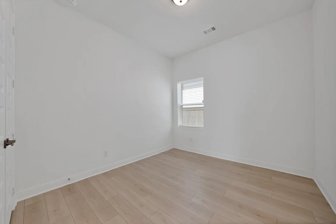Photo of 2505 Half Moon Way