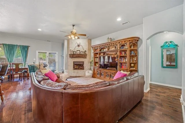 Photo of 315 Timberidge Road