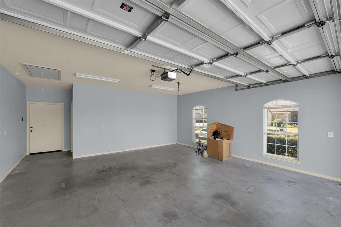 Photo of 32 North Shore Circle