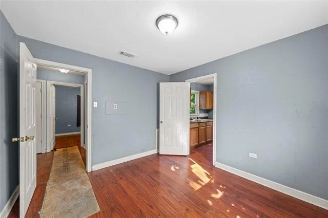 Photo of 2225 Mitchell Avenue