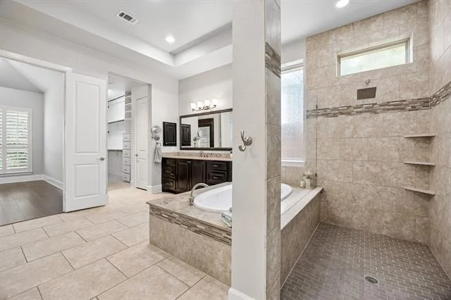 Photo of 4550 Honeyvine Lane