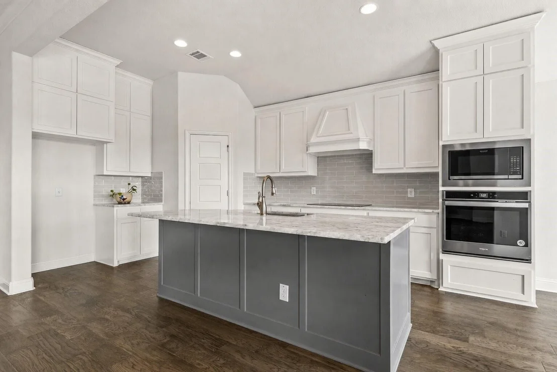 Photo of 336 Oak Meadow Trail