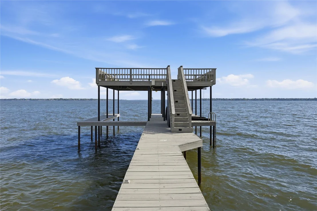 Photo of 1617 Maple Drive