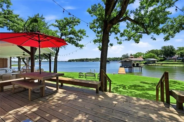 Photo of 104 Doering Bay Circle