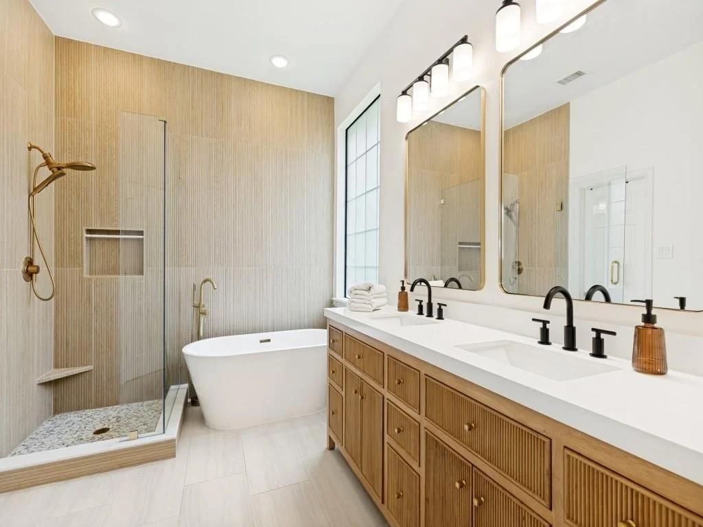 Photo of 1001 Thornapple Drive