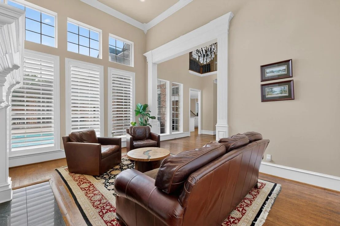 Photo of 5700 Walden Drive