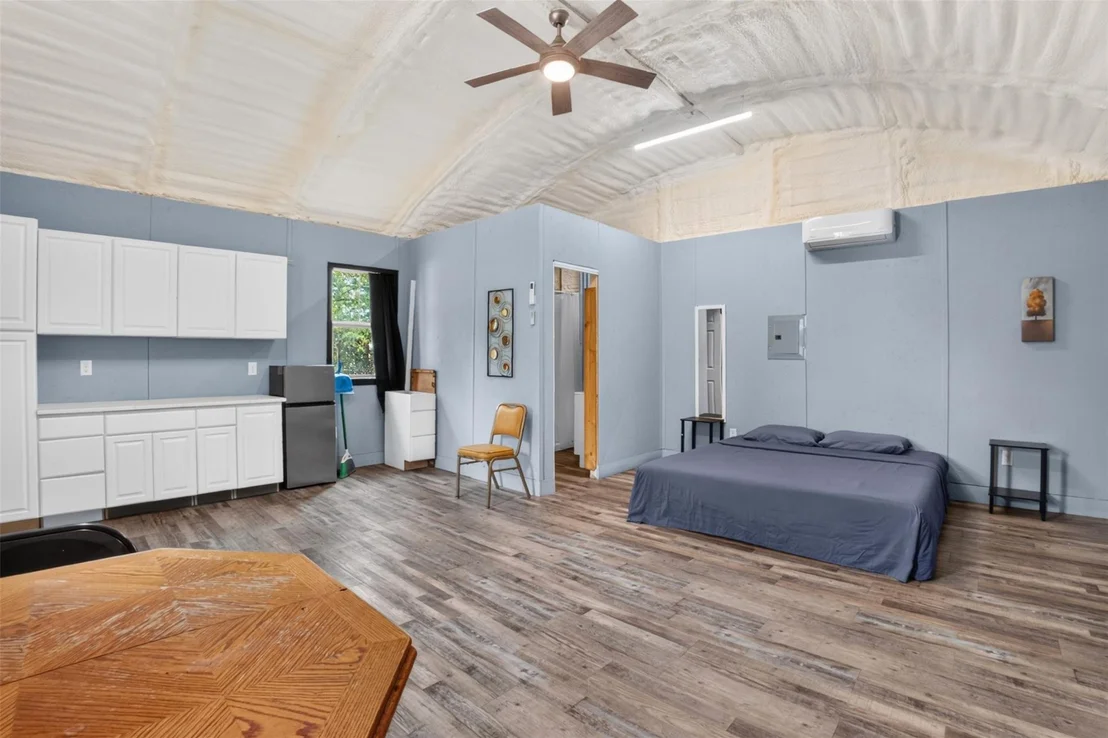 Photo of 102 Poplar Street