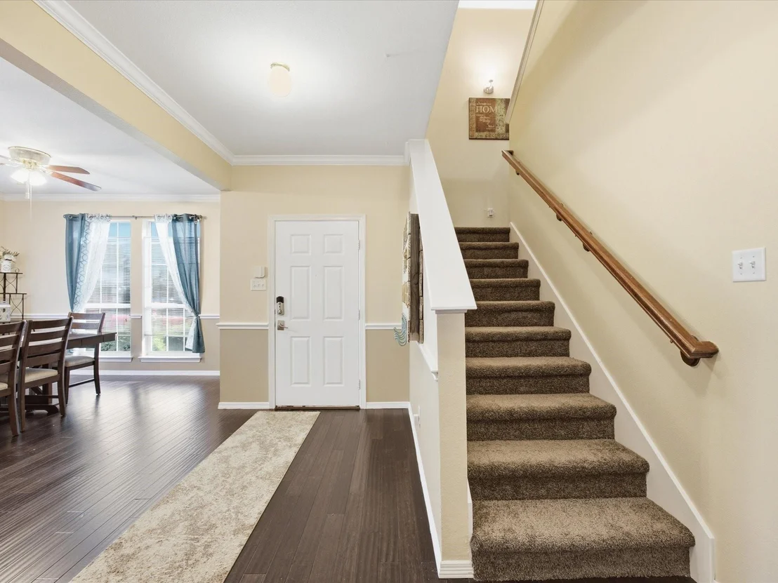 Photo of 5004 Vaquero Drive