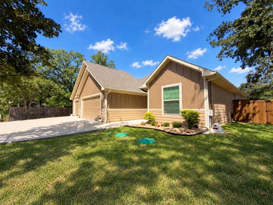 Photo of 214 Colt Drive