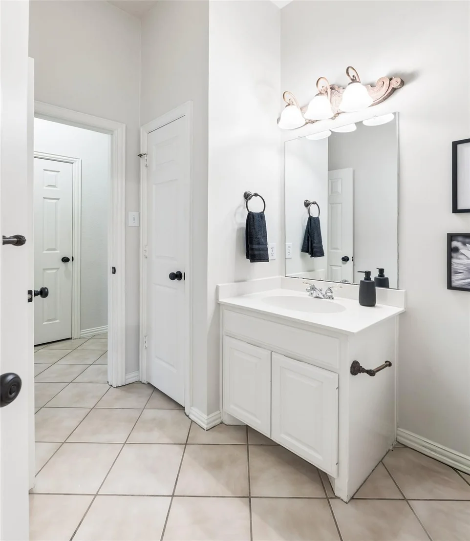 Photo of 2101 Fleming Drive
