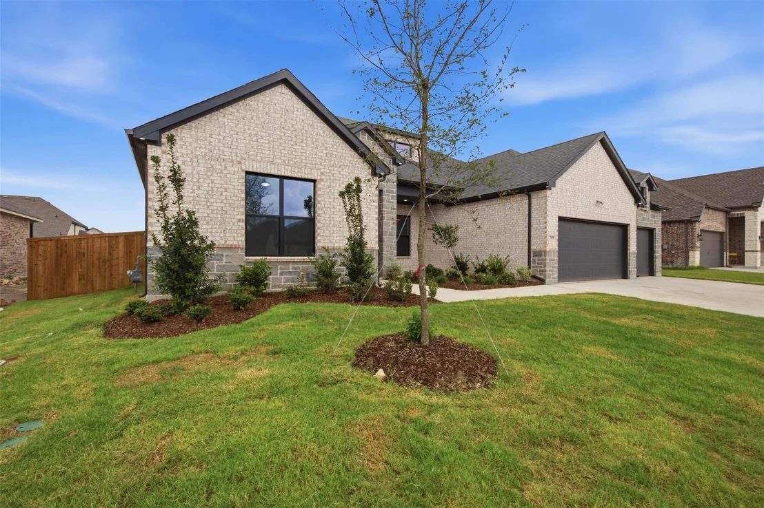 Photo of 709 Allison Drive