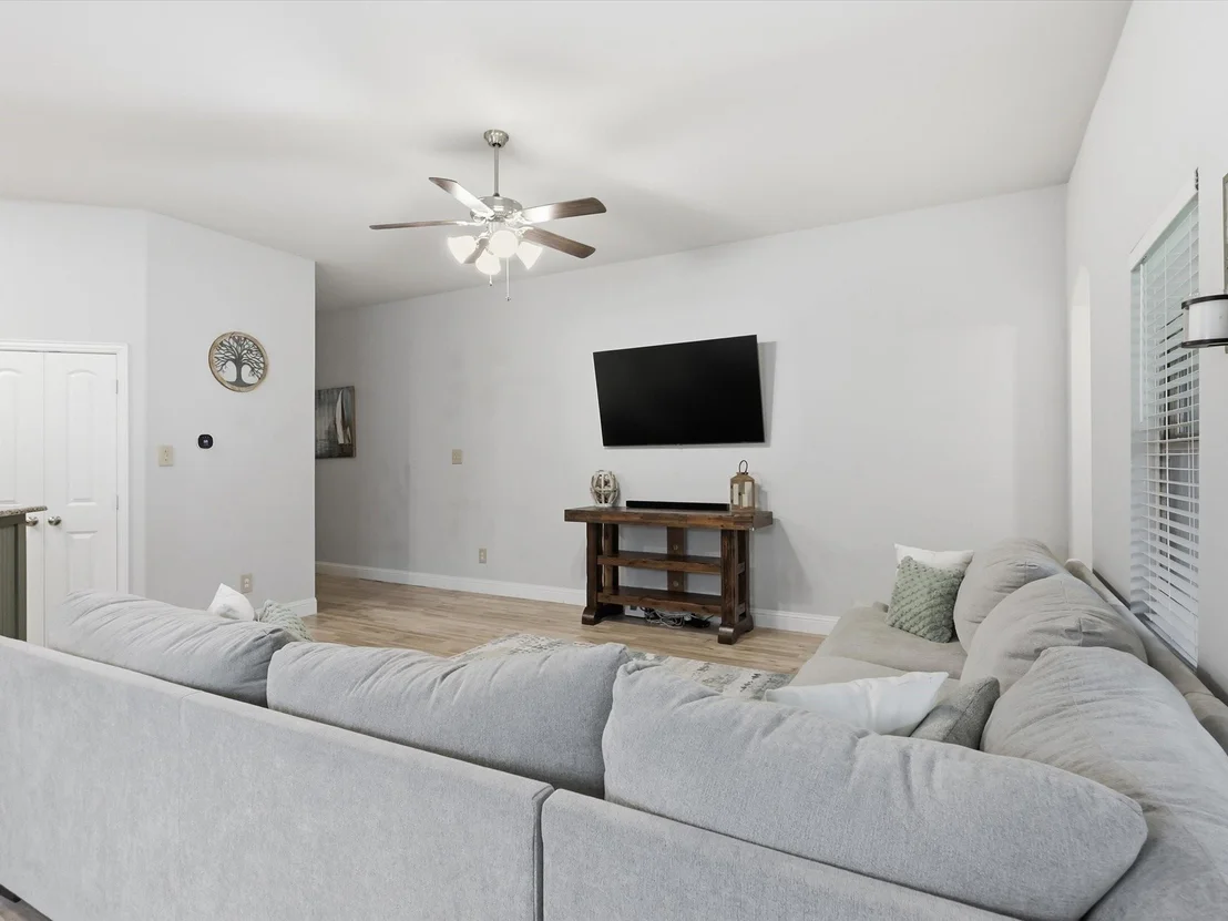 Photo of 358 Highmeadow Drive