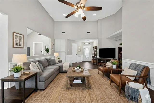 Photo of 7512 Boulder Circle