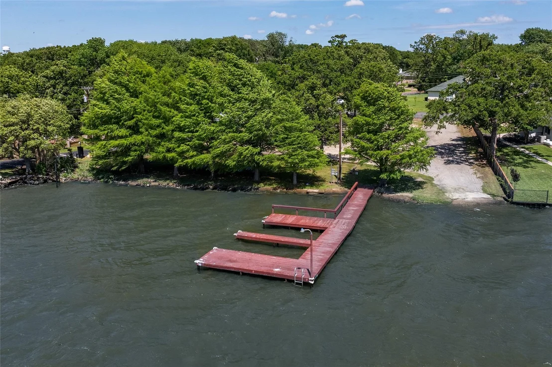 Photo of 697 Enchanted Isles Drive