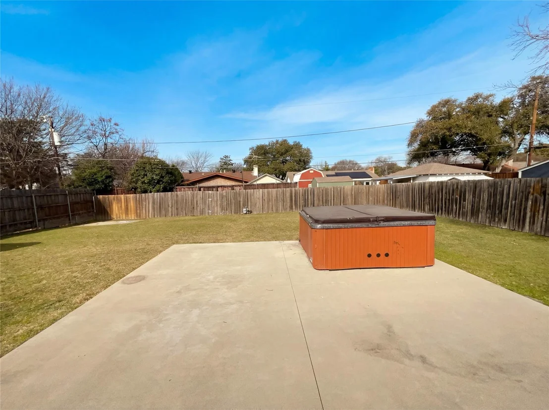 Photo of 8541 Strathmore Drive
