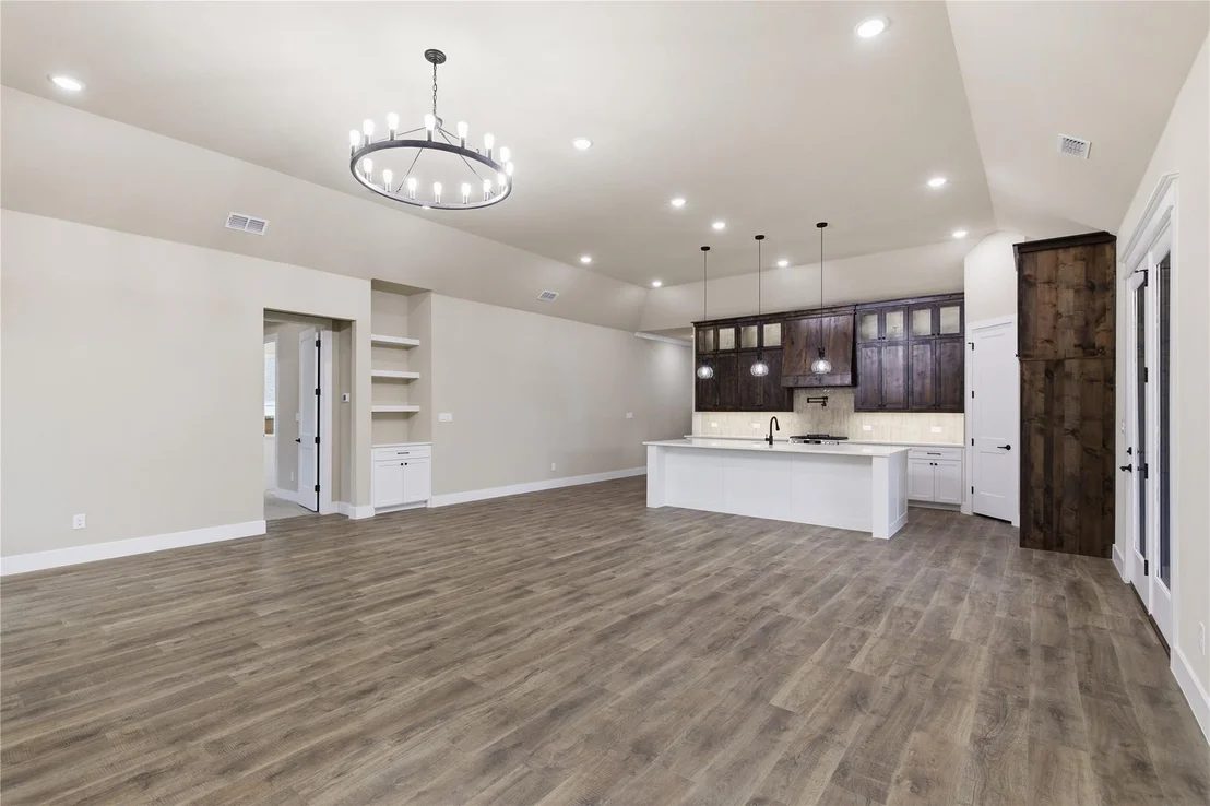 Photo of 702 Anne Road