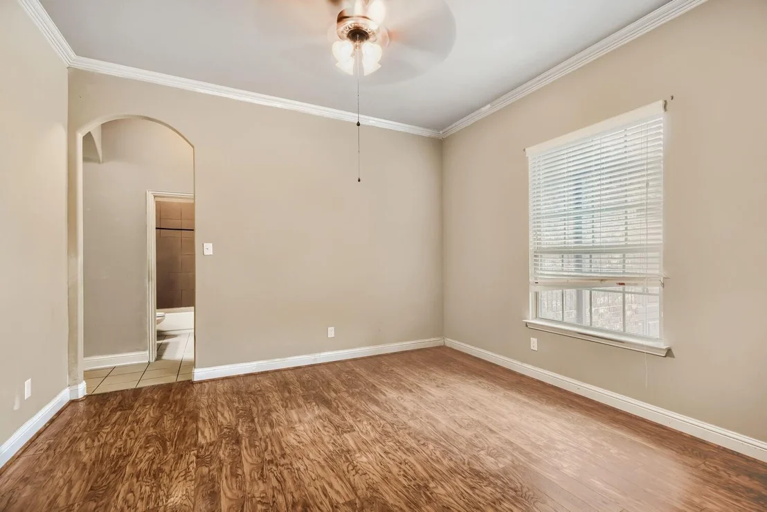 Photo of 126 Fox Hollow Boulevard