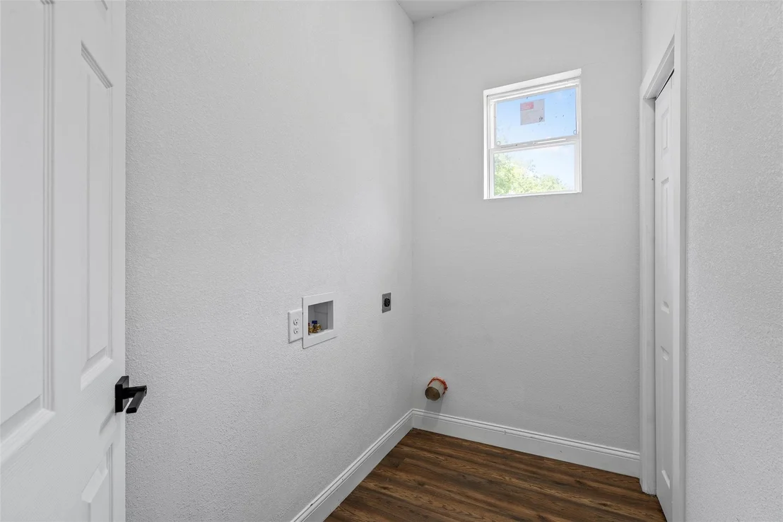Photo of 2023 Bosque Boulevard