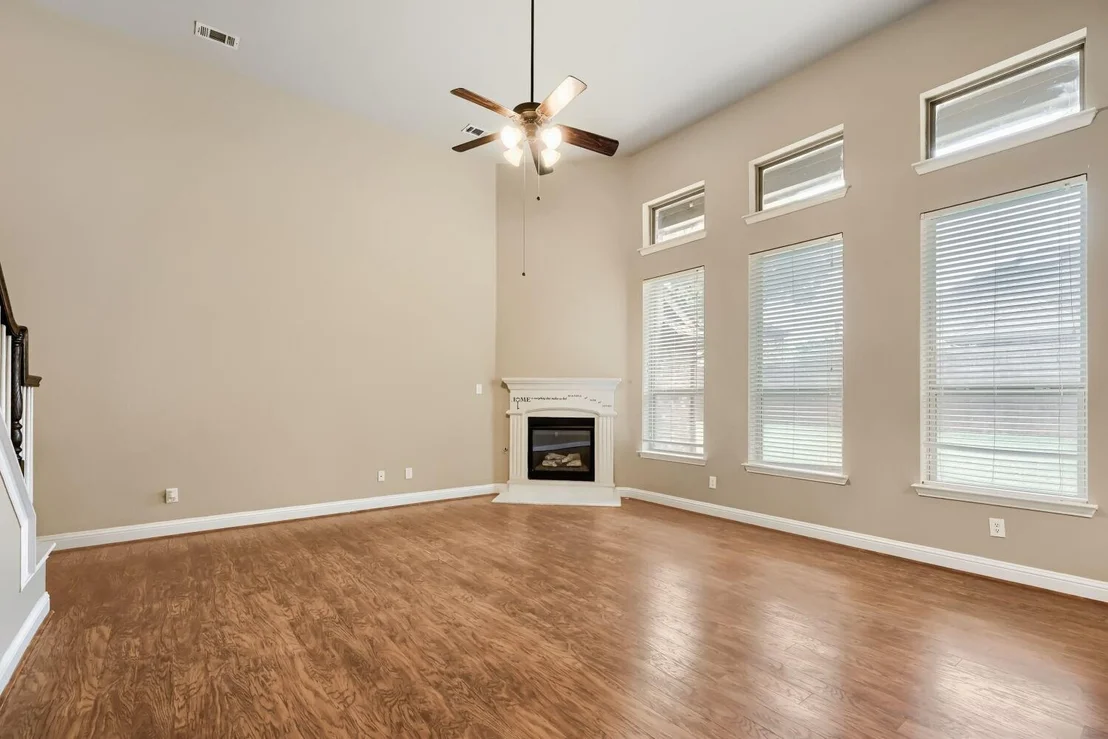 Photo of 126 Fox Hollow Boulevard