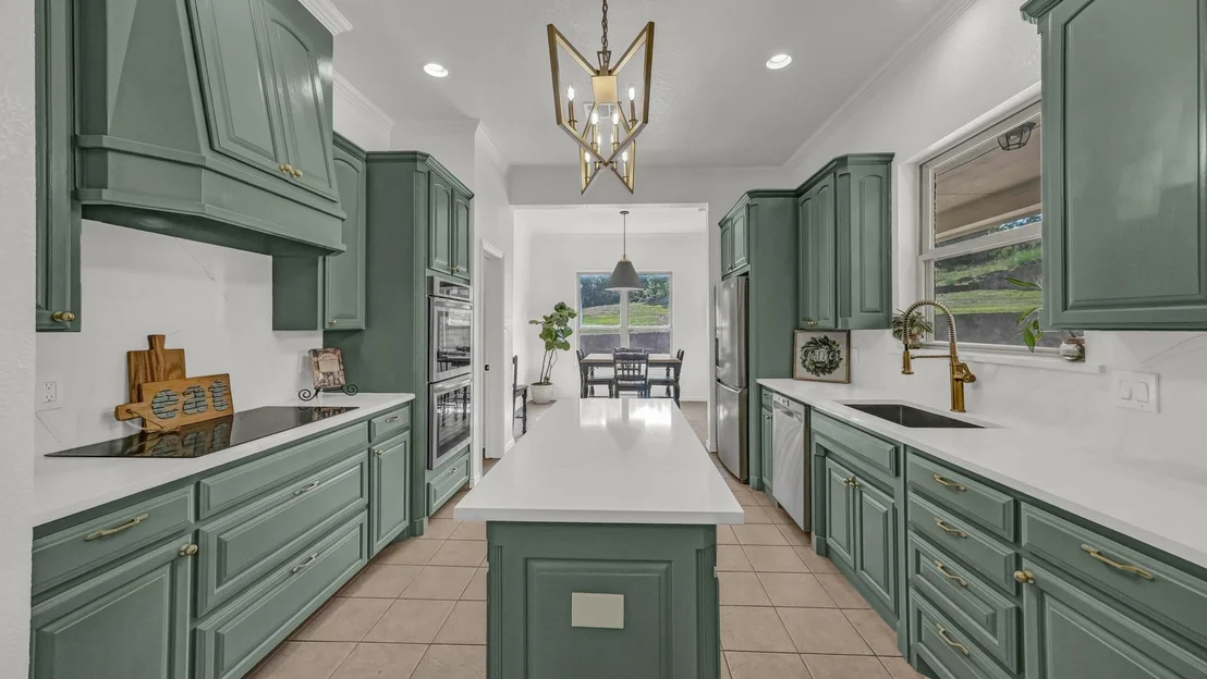 Photo of 381 Creek Bend Drive