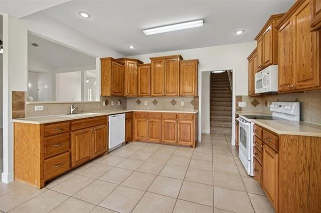 Photo of 3325 Silver Oaks Drive