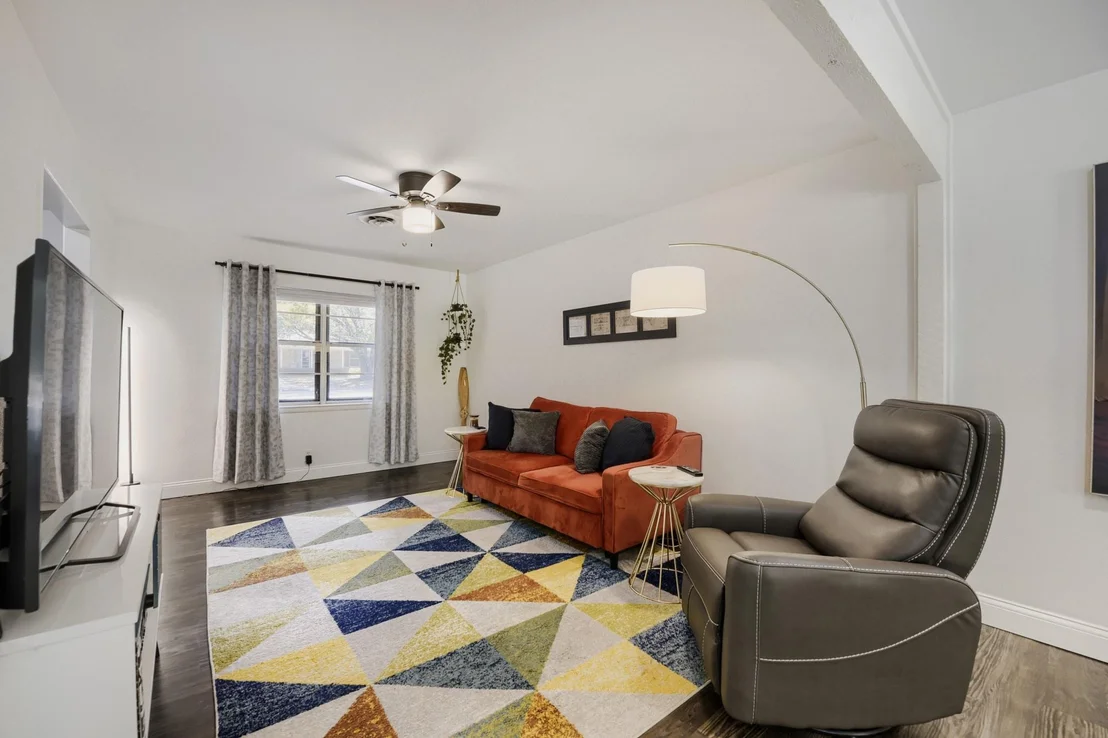 Photo of 1300 Greenbriar Street