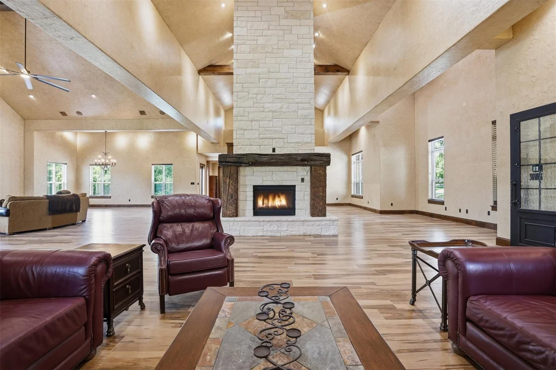 Photo of 9310 Bellechase Road