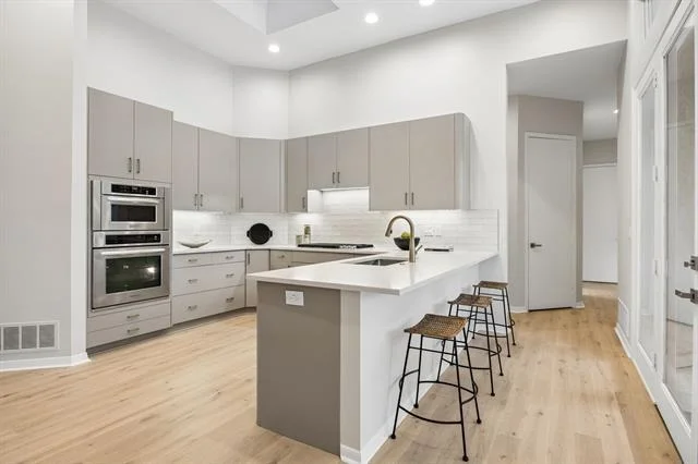 Photo of 12136 Madeleine Circle