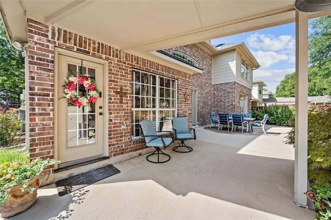 Photo of 1607 Forest Bend Lane