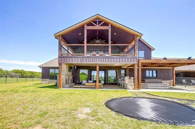Photo of 1460 Ross Lane
