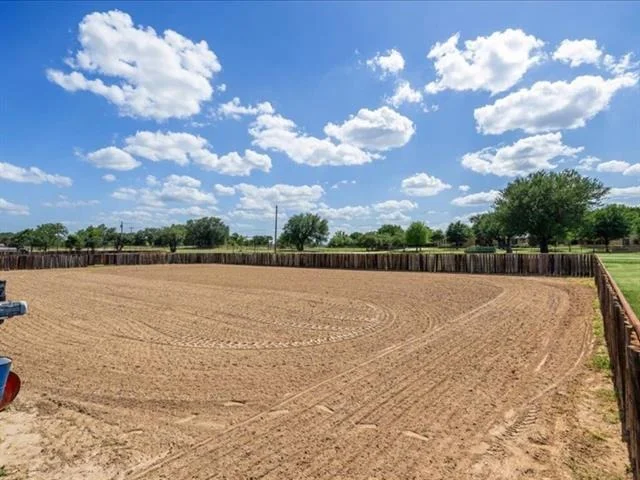 Photo of 4314 County Road 1008