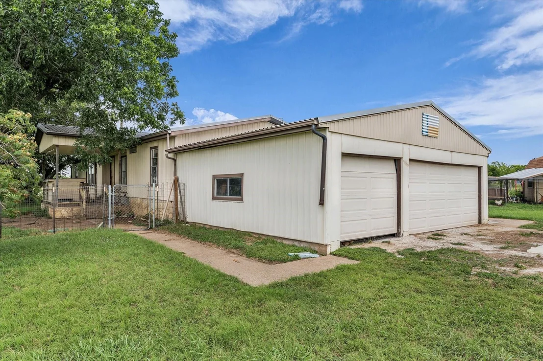 Photo of 1524 County Road 1107B