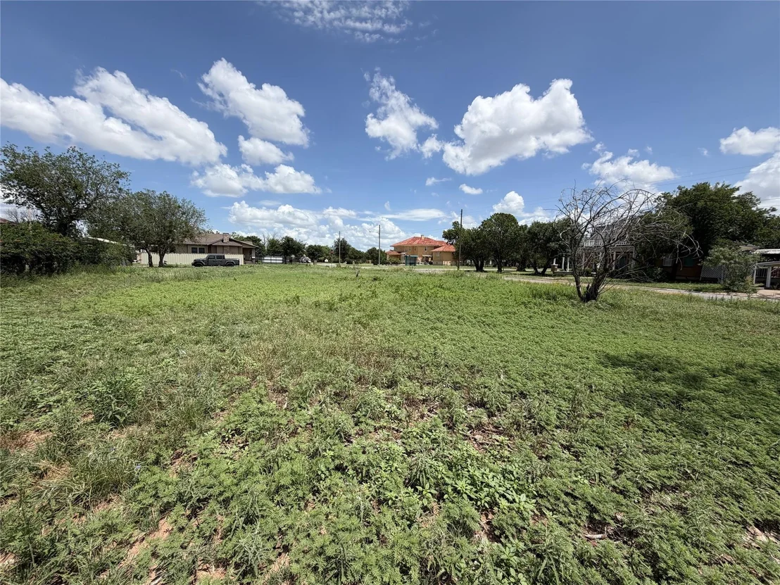 Photo of 1802 Merchant Street