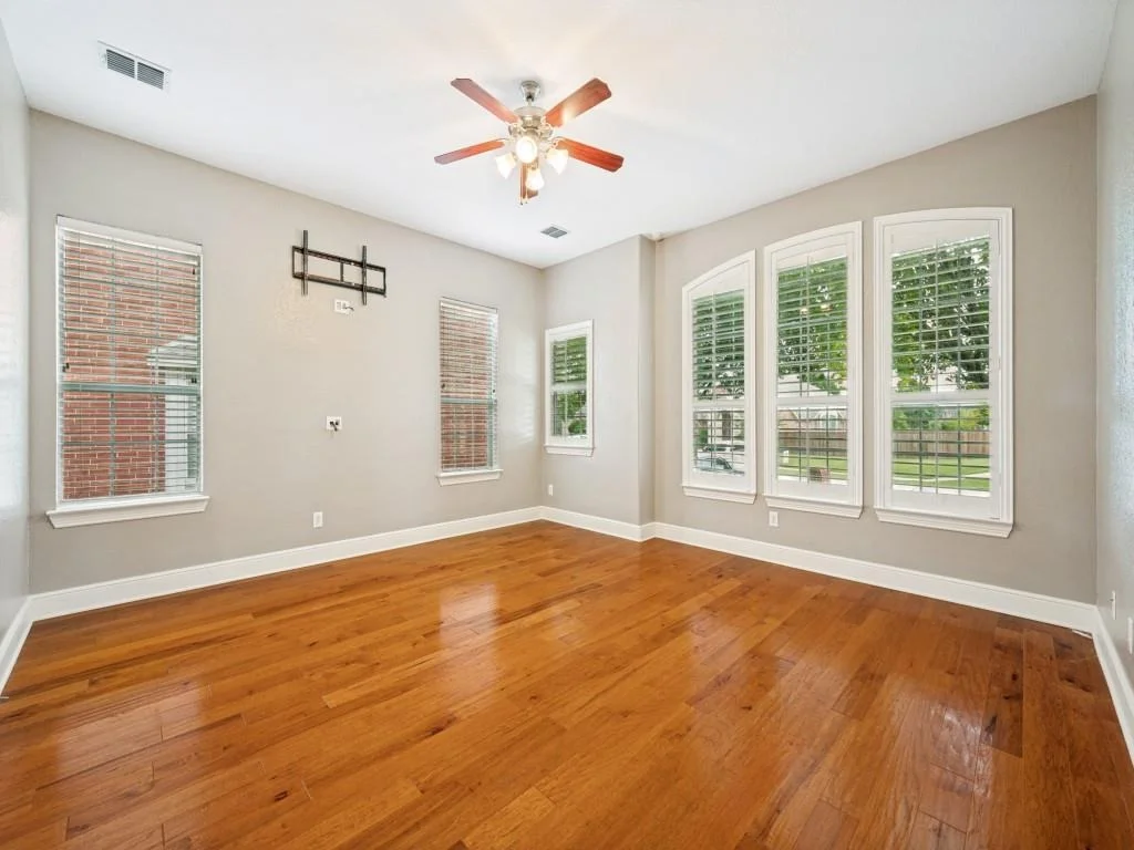 Photo of 841 Wind Brook Lane