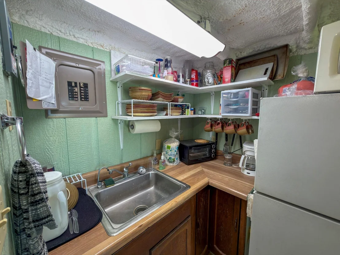 Photo of Unit 48 at 3500 Hog Bend