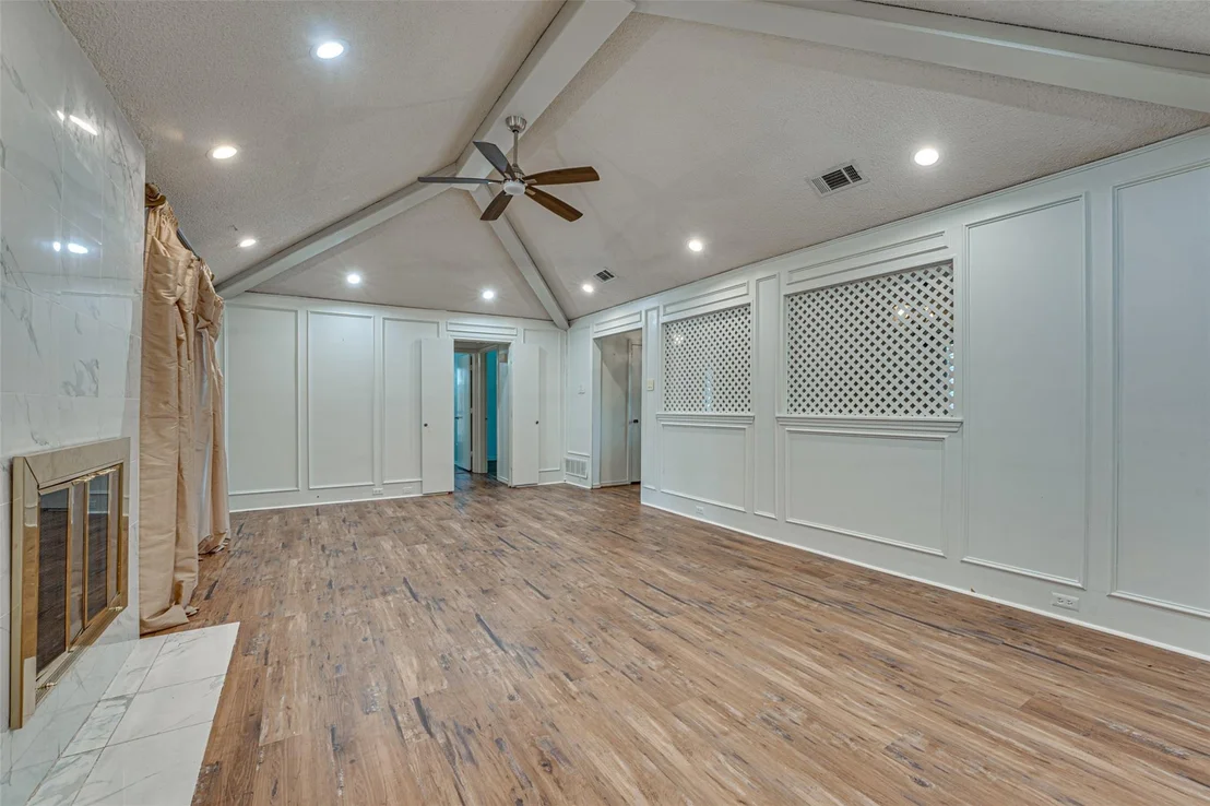 Photo of 917 Meadowgate Drive