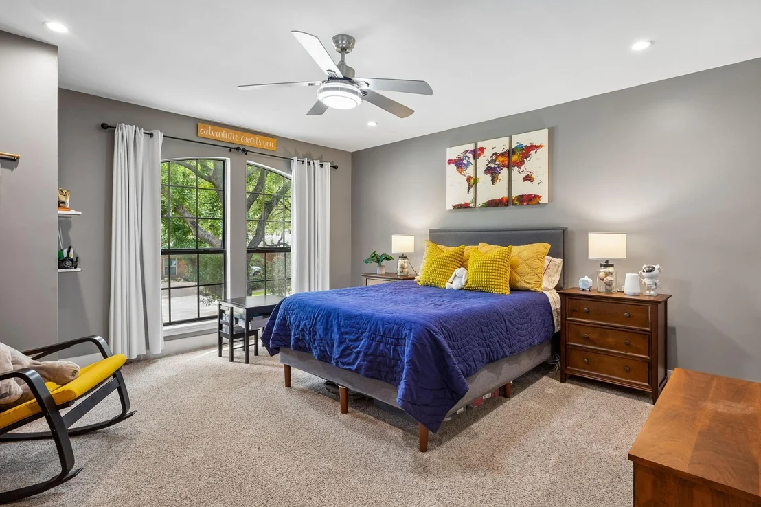Photo of 5833 Gallant Fox Lane