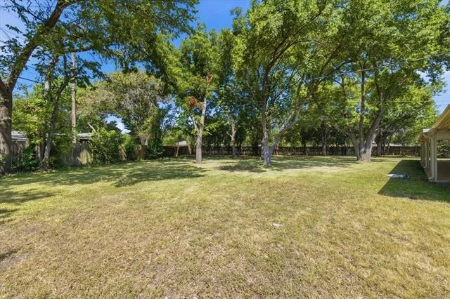 Photo of 5709 Silver Lake Circle