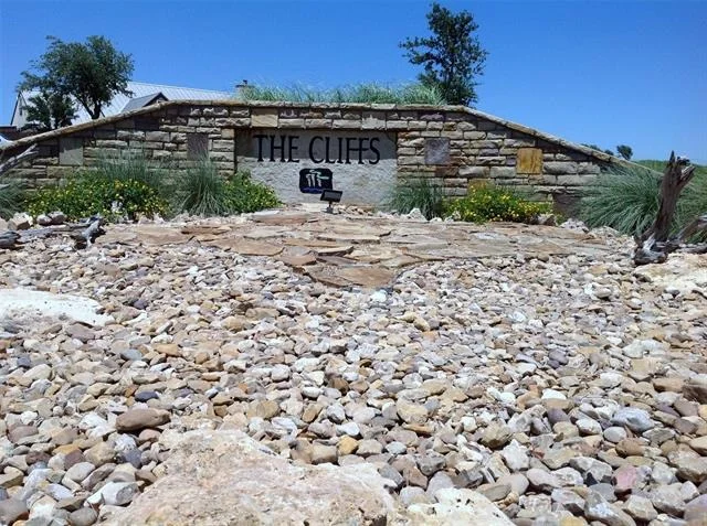 Photo of 170 Colonial Drive