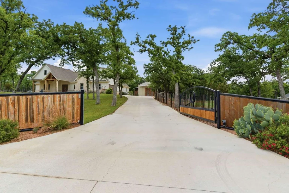 Photo of 1012 Cheyenne Road