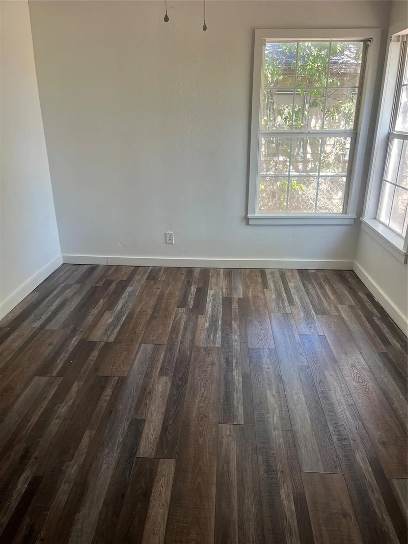Photo of 2425 Jeanette Street