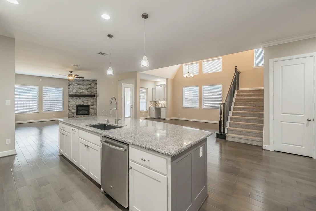 Photo of 1102 Rendon Place