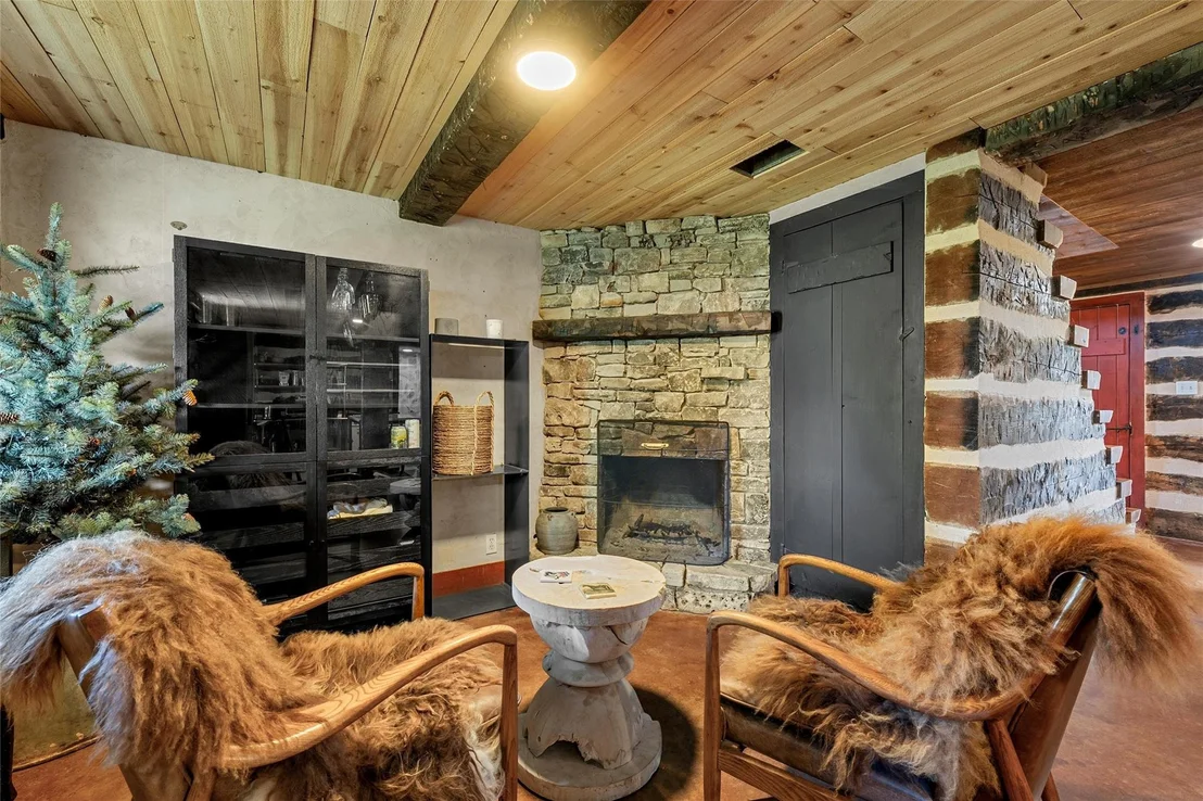 Photo of 153 County Road 2139
