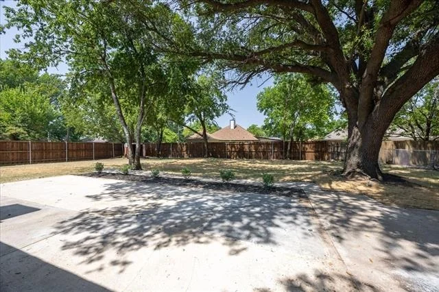 Photo of 301 Bellaire Drive